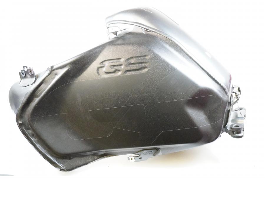 Extrabild1 på Bensintank från en BMW R 1250 GSA -2021 motorcykel.