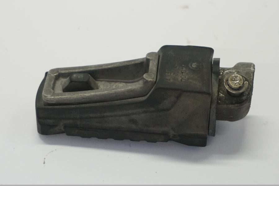 Baksidan på Fotpinne från en BMW R 1250 GS -2019 motorcykel.