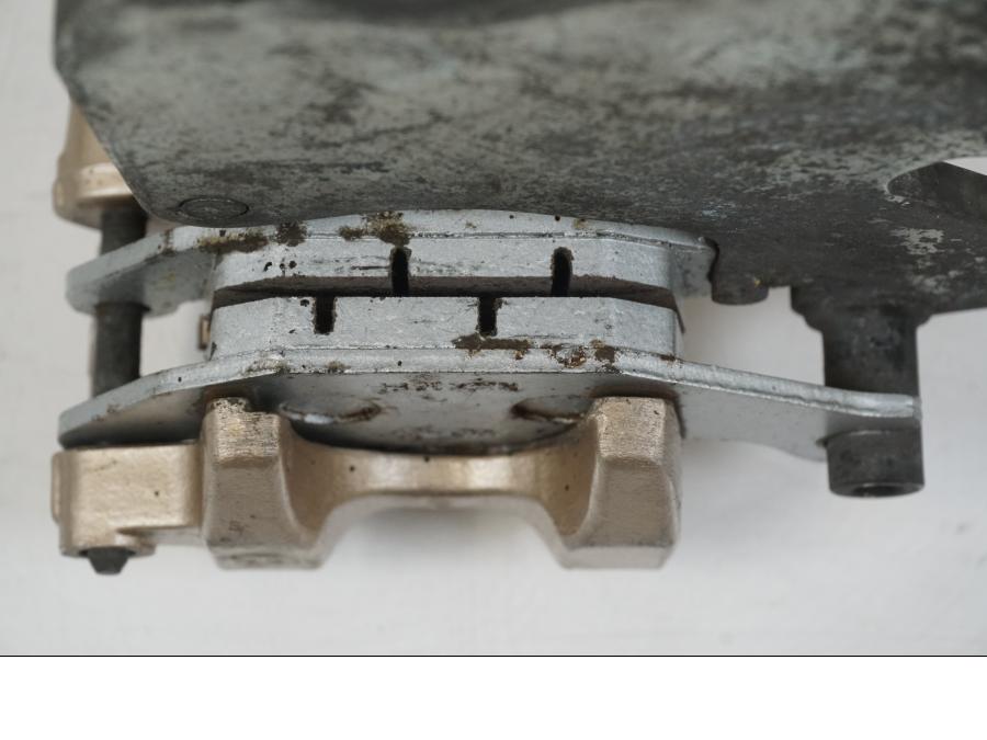 Extrabild2 på Bromsok från en Honda CBR 125 R -2006 motorcykel.