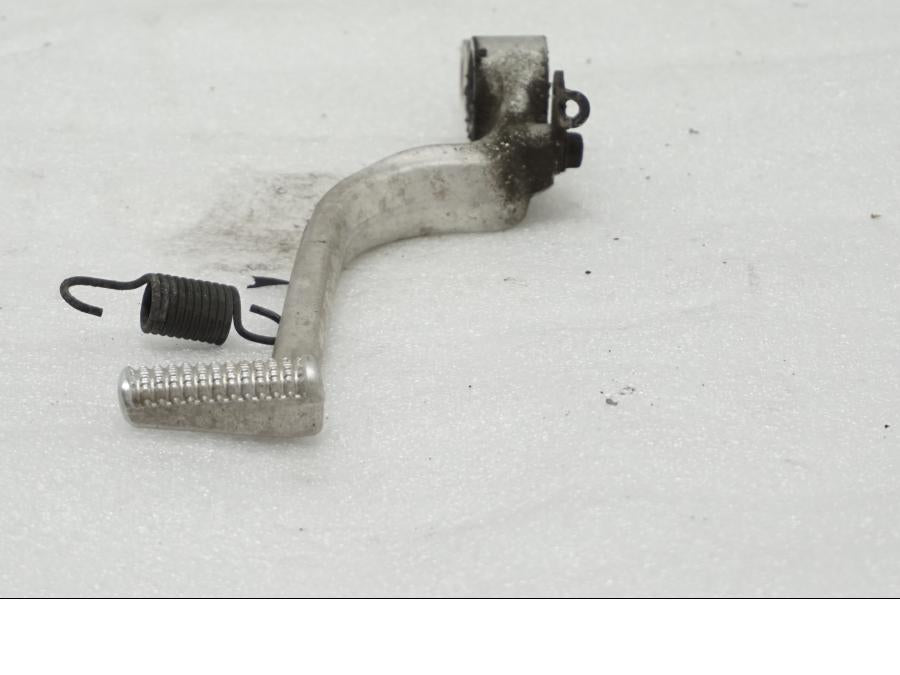 Höger sida på Bromspedal från en Suzuki GSX 1300 BK -2008 motorcykel.