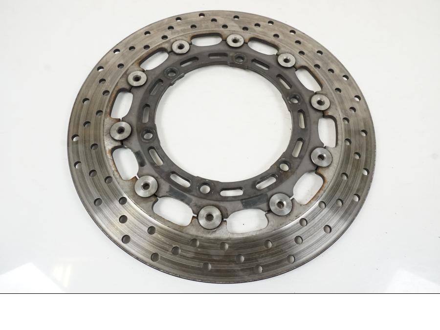 Baksidan på Bromsskiva från en Yamaha BT 1100 -2003 motorcykel.