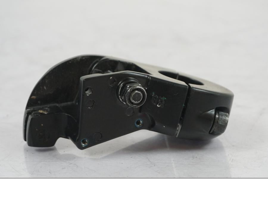 Vänster sida på Kopplingsklo från en Kawasaki Z 900 -2021 motorcykel.