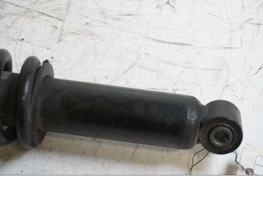 Vänster sida på Stötdämpare från en BMW R 1100 RT -2000 motorcykel.