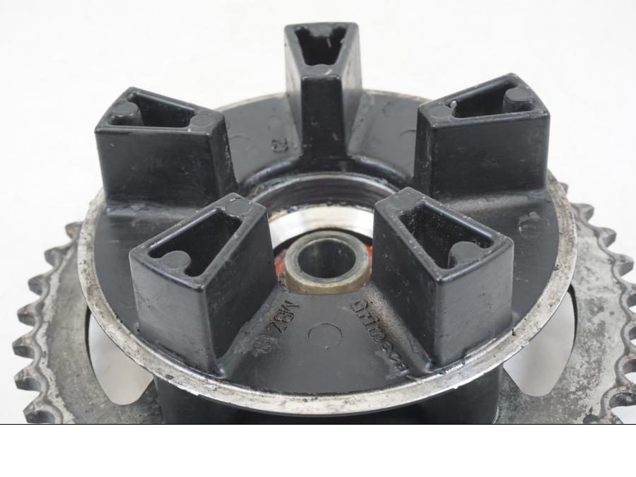 Extrabild1 på Drevfäste från en Honda CB 600 F -2008 motorcykel.