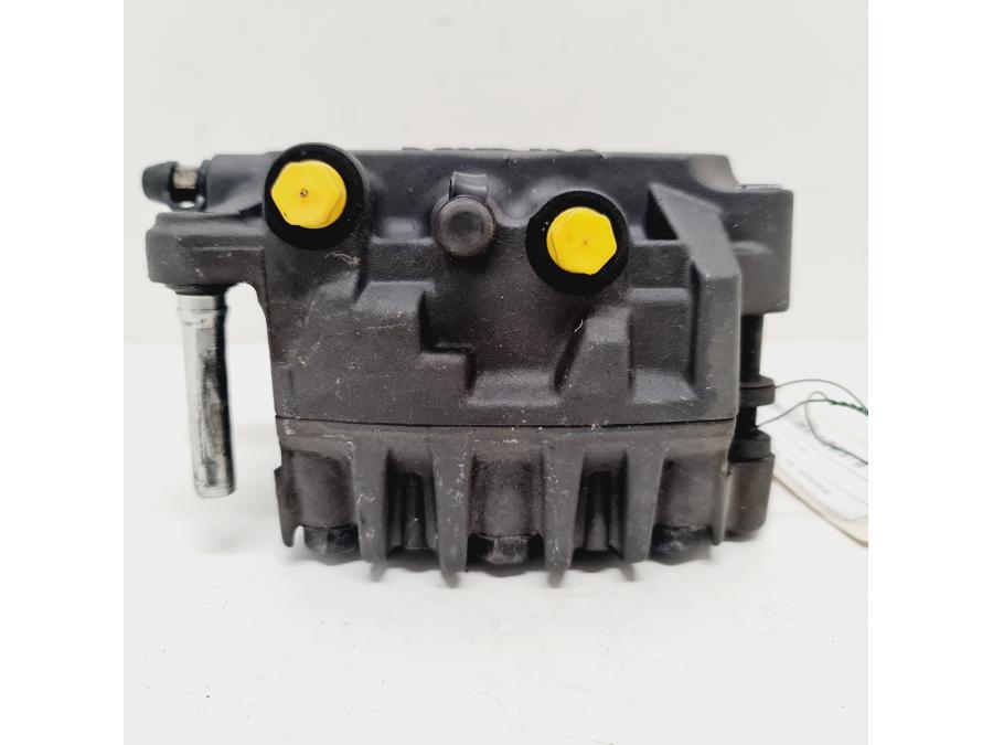 Snett uppifrån på Bromsok från en Honda XL 1000 V -1999 motorcykel.