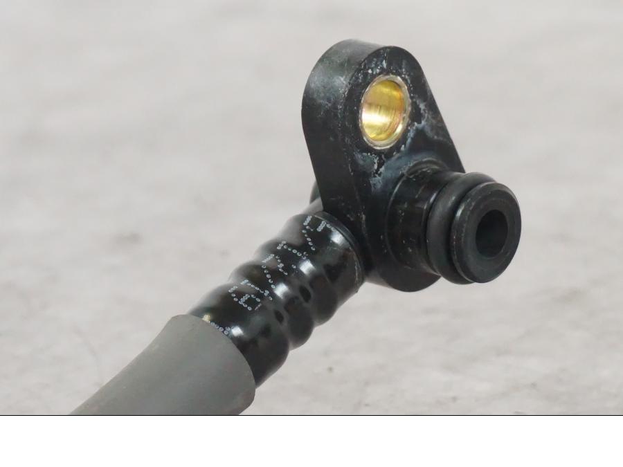 Extrabild5 på Fuel Rail från en Kawasaki ZX-6R -2006 motorcykel.