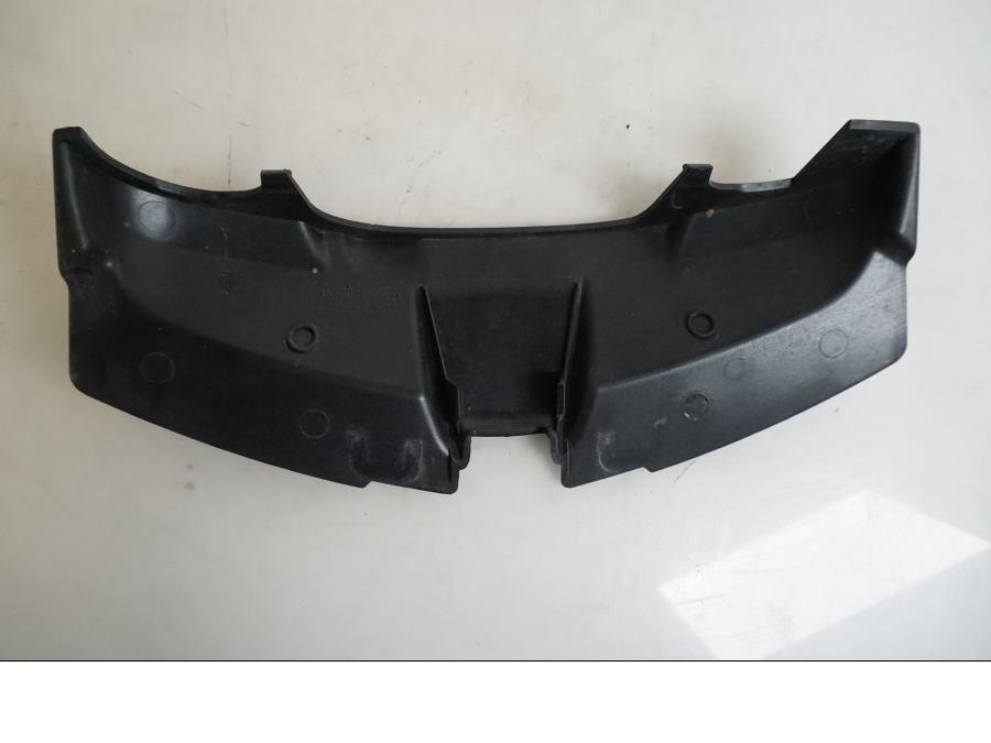 Höger sida på Instrumentpanelkåpa från en BMW K 1200 S -2007 motorcykel.