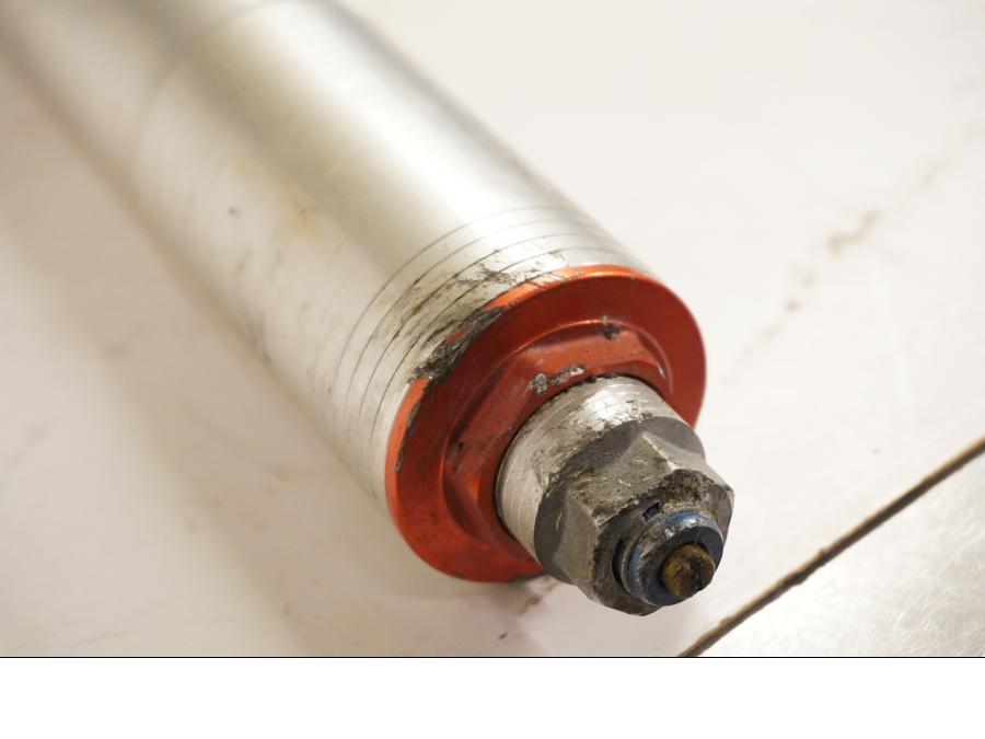 Snett uppifrån på Gaffelben från en Ducati 748 -2001 motorcykel.