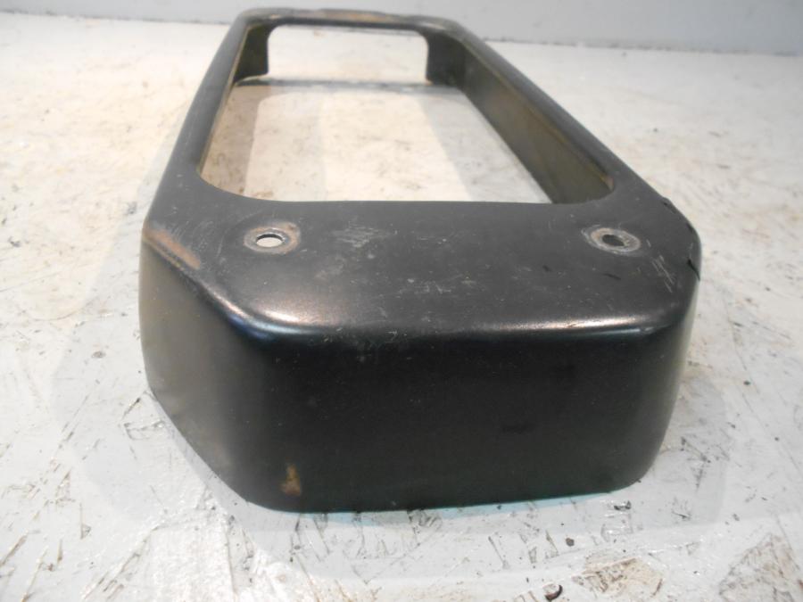 Snett uppifrån på Vattenkylram från en Suzuki VS 750 Intruder -1986 motorcykel.