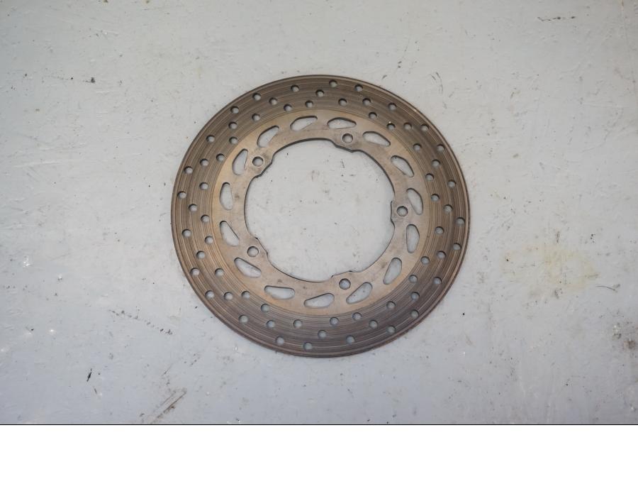Baksidan på Bromsskiva från en Yamaha XJ 6 -2011 motorcykel.