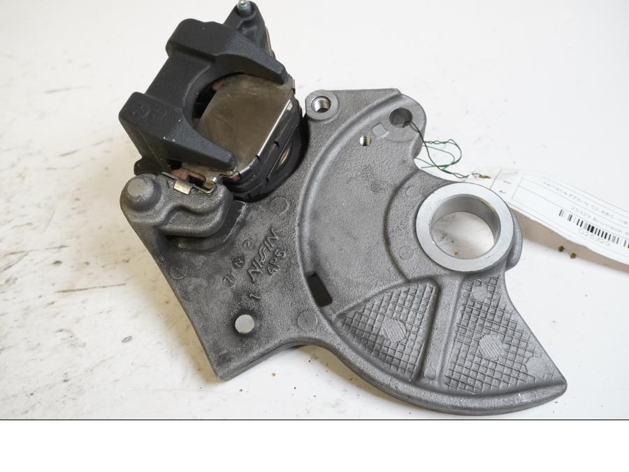 Höger sida på Bromsok från en Yamaha FZ-6 -2008 motorcykel.