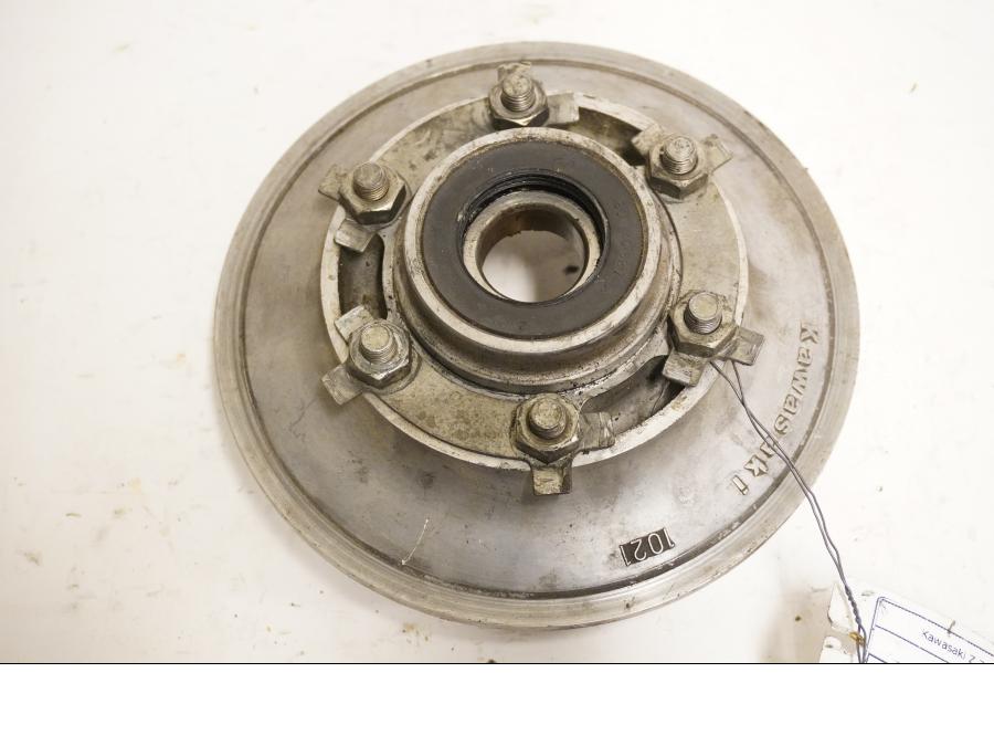 Baksidan på Drevfäste från en Kawasaki Z 750 80-tal -1982 motorcykel.