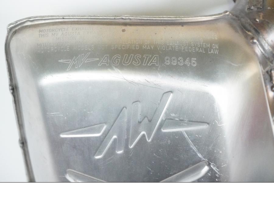 Extrabild1 på Mellanburk från en MV Agusta Brutale 800 -2004 motorcykel.