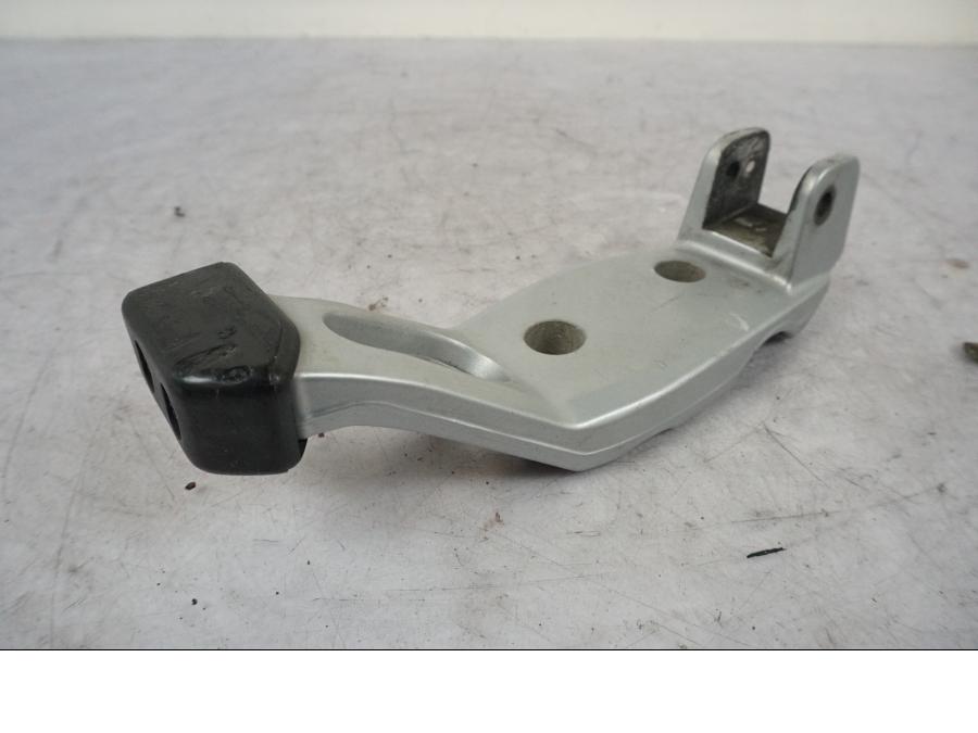 Snett uppifrån på Sidoväskhållare från en BMW R 850 R -2004 motorcykel.