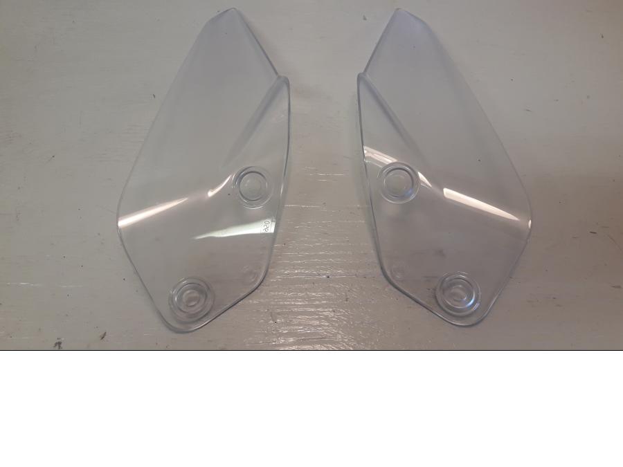 Framsidan på Vindavvisare från en BMW R 1200 GS -2018 motorcykel.