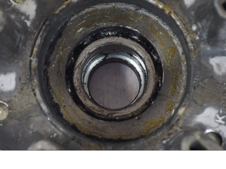 Extrabild4 på Drevfäste från en Kawasaki ZX-12R -2000 motorcykel.