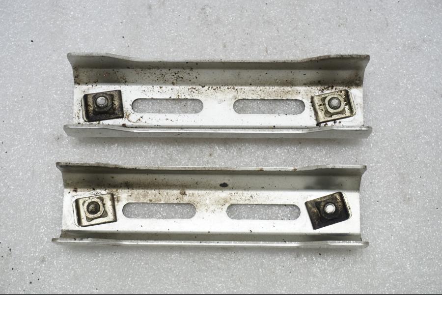 Baksidan på Vattenkyldekor från en Kawasaki ZX-9R -1994 motorcykel.