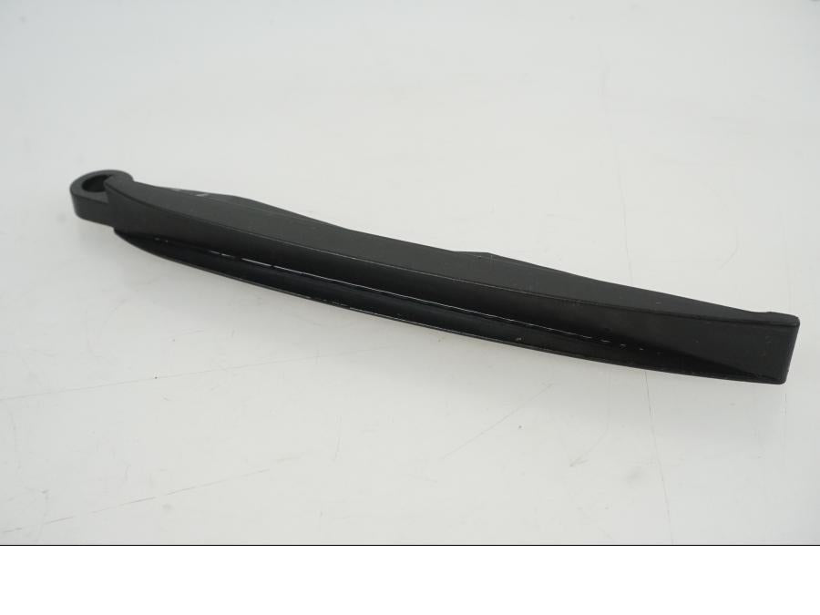 Vänster sida på Kamkedja från en KTM 1290 Super Duke R -2021 motorcykel.