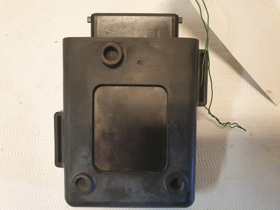 Baksidan på CDI / ECU från en Kawasaki Z 125 -2019 motorcykel.