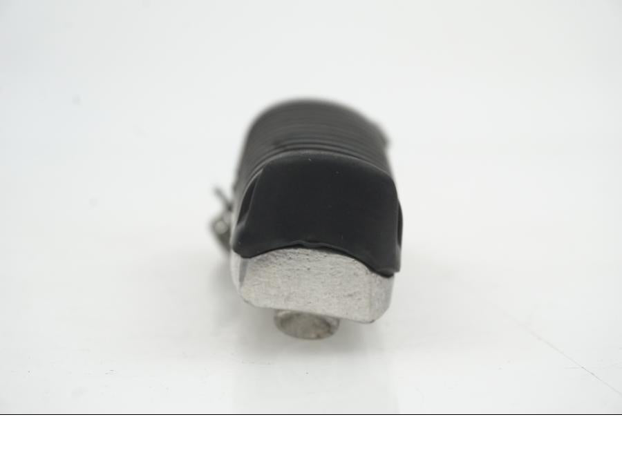 Snett nerifrån på Fotpinne från en Yamaha XJ 900 -1997 motorcykel.