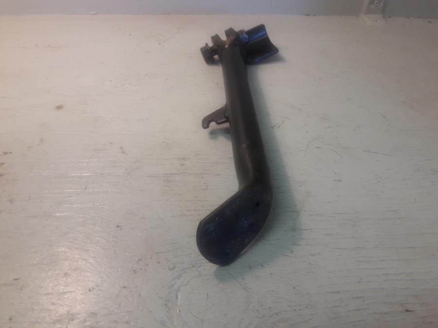 Baksidan på Sidostöd från en Yamaha MT 125 -2017 motorcykel.