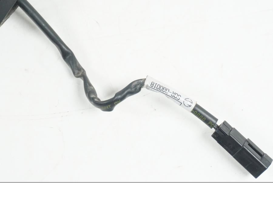 Extrabild2 på Blinkers från en Ducati Hyperstrada -2013 motorcykel.