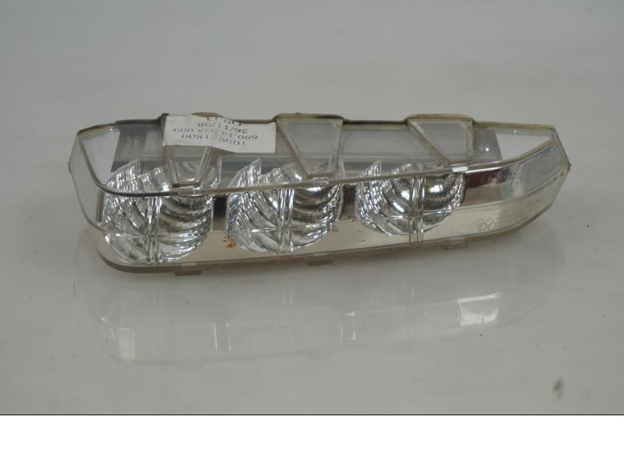 Vänster sida på Blinkers LED från en KTM RC8 -2009 motorcykel.