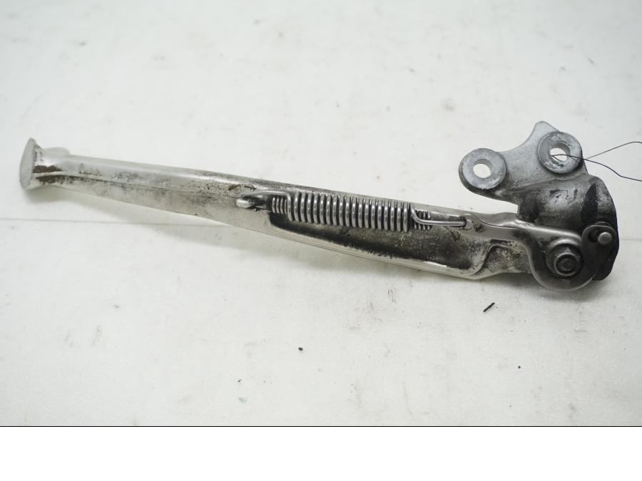 Baksidan på Sidostöd från en MV Agusta Brutale 800 -2014 motorcykel.