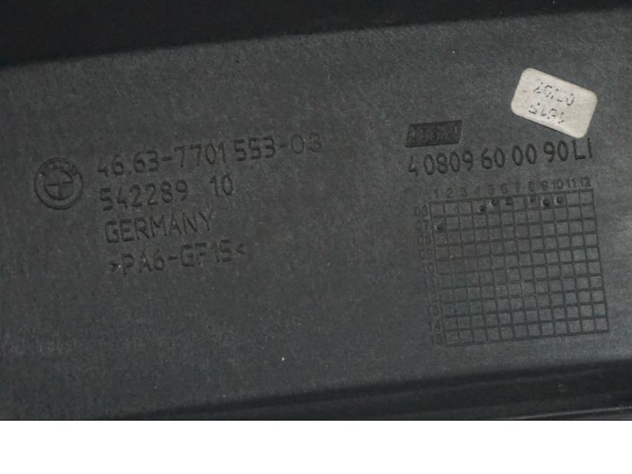 Snett uppifrÄn pÄ Bakvinge frÄn en BMW R 1200 R -2007 motorcykel.