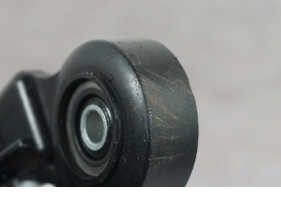 Extrabild1 på Sidostödsbrytare från en Ducati Multistrada V4 -2024 motorcykel.