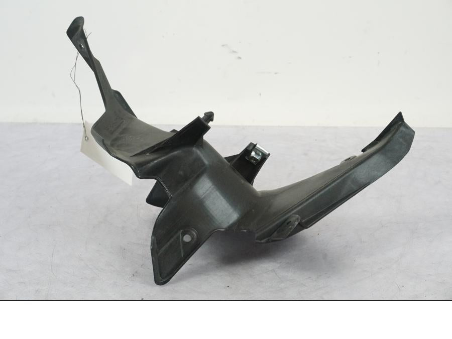 Höger sida på Sidkåpa från en Kawasaki Z 900 -2019 motorcykel.