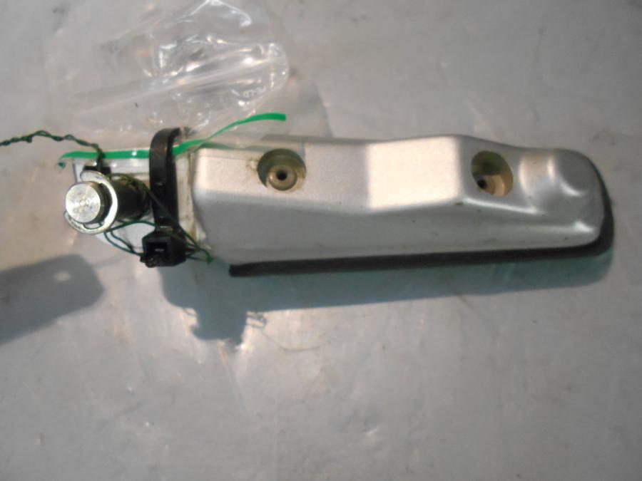 Vänster sida på Fotpinne från en BMW R 1200 RS -2016 motorcykel.