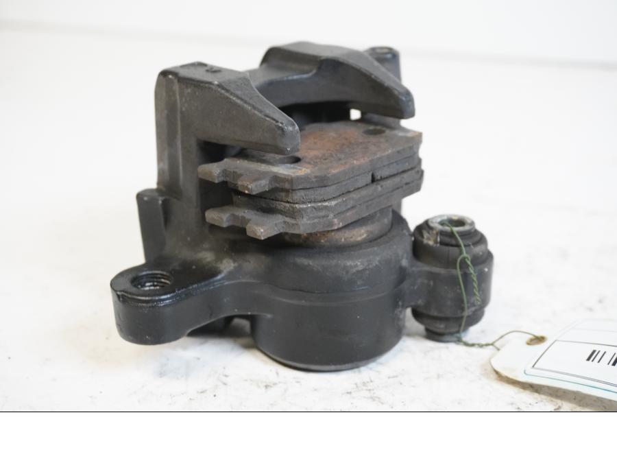 Höger sida på Bromsok från en Honda CB 750 SF -1999 motorcykel.