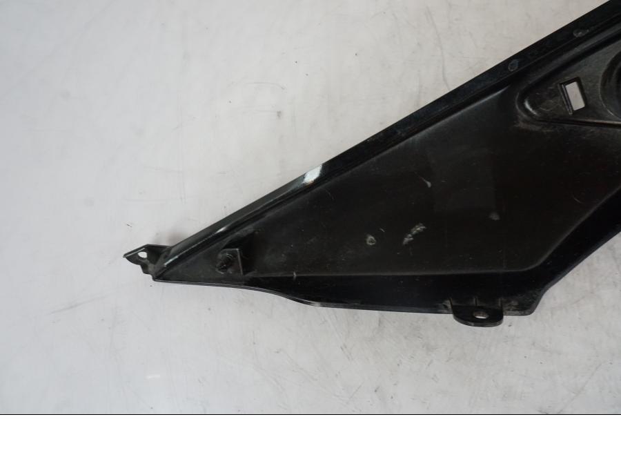 Extrabild2 på Bakvinge från en Kawasaki ER-6F -2010 motorcykel.