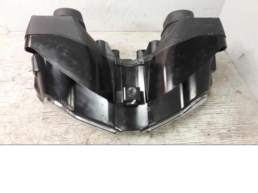 Höger sida på Strålkastare från en Ducati 848 -2010 motorcykel.