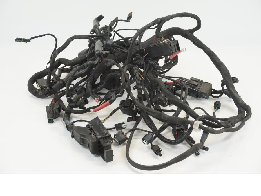 Baksidan på Kabelstam från en BMW R 1200 GS -2018 motorcykel.