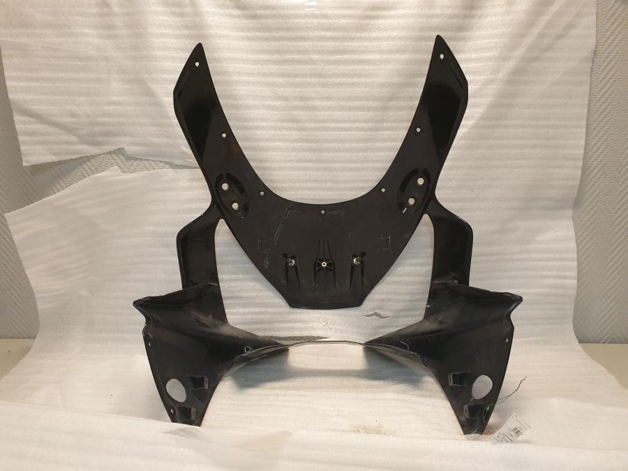 Snett uppifrån på Toppkåpa från en Honda CBR 900 RR -2003 motorcykel.