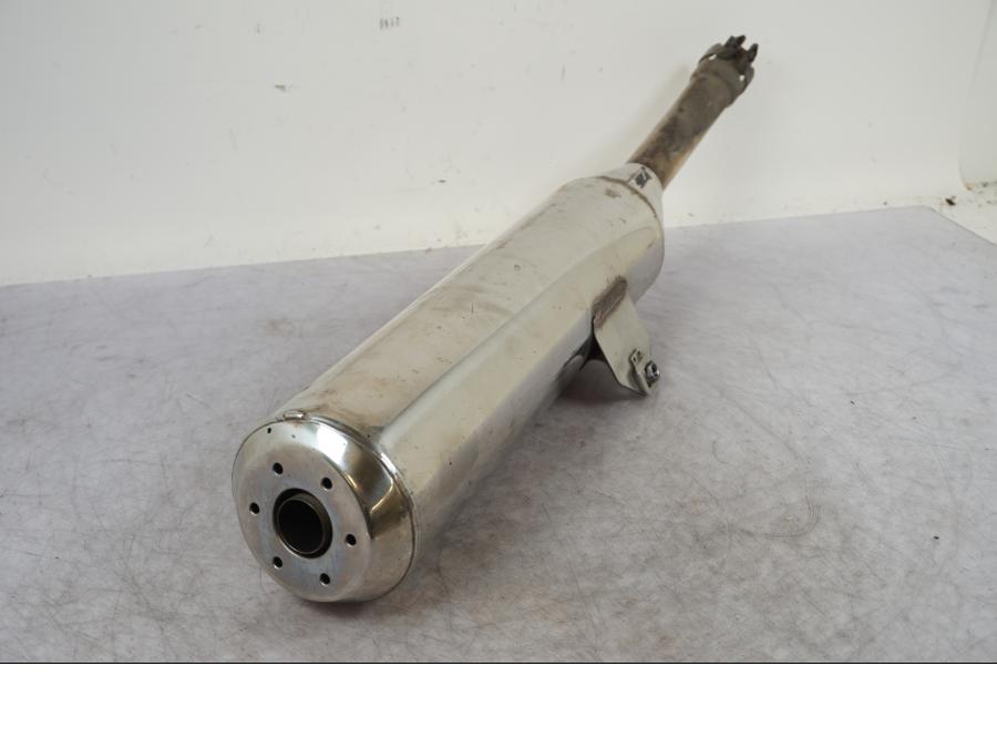 Vänster sida på Avgassystem från en Yamaha FJR 1300 -2013 motorcykel.