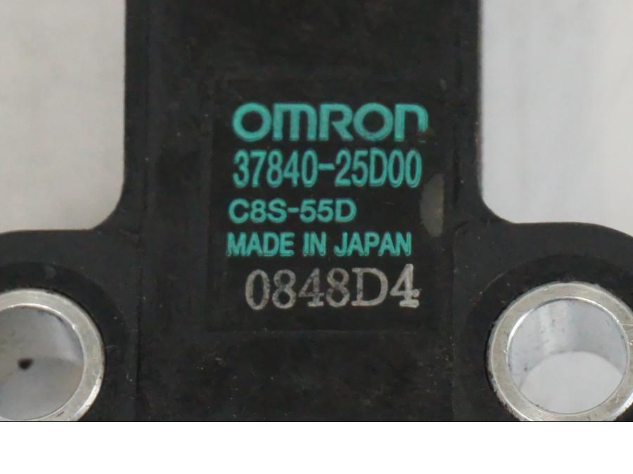 Extrabild1 på Sidostödsbrytare från en Suzuki VZR 1800 -2009 motorcykel.