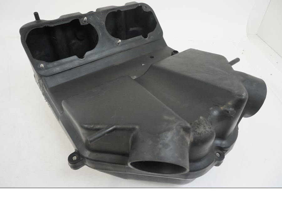 Extrabild2 på Luftburk från en Kawasaki ZZR 1100 -1994 motorcykel.