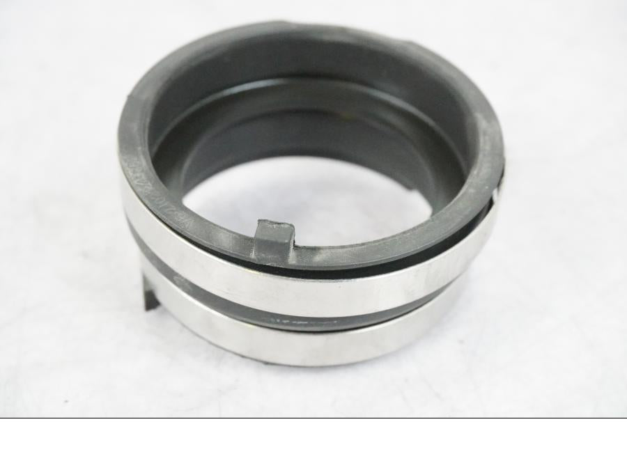 Baksidan på Insug från en BMW R 1250 GSA -2021 motorcykel.