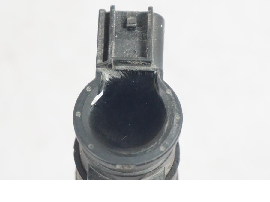 Snett nerifrån på Tändspole från en KTM 1290 Super Duke -2019 motorcykel.