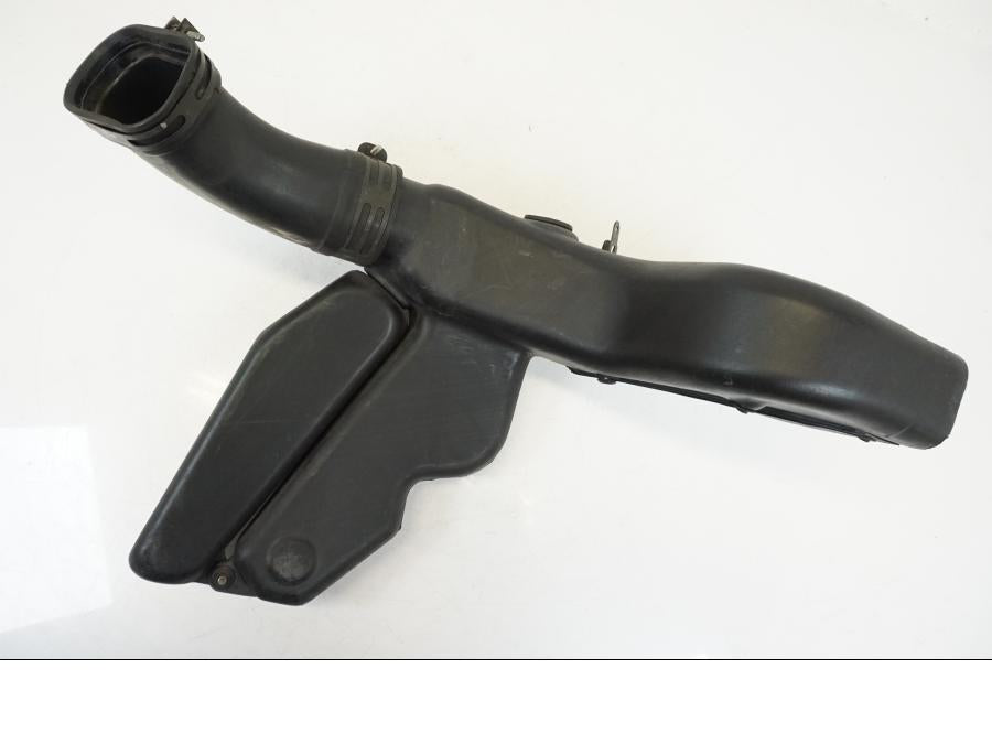 Snett uppifrån på Luftintag från en Kawasaki ZX-12R -2000 motorcykel.