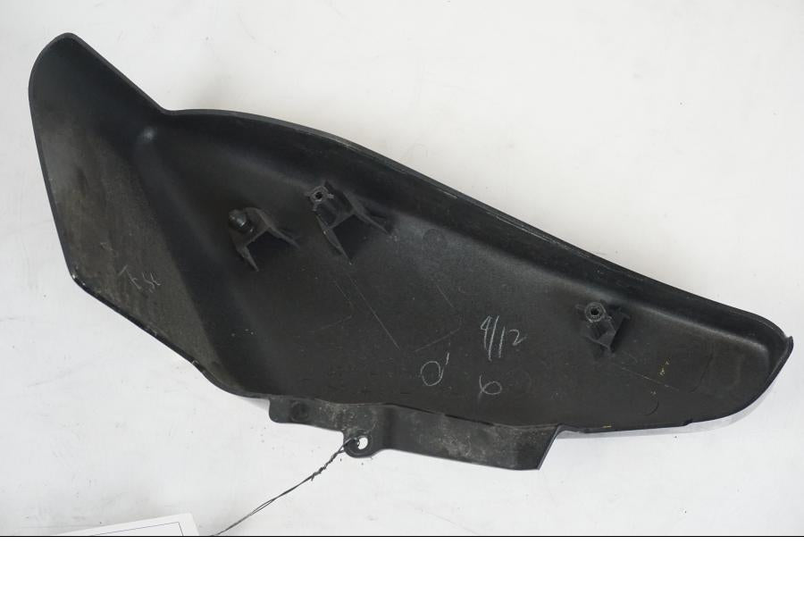 Extrabild1 på Sidopanel från en Suzuki VZR 1800 -2009 motorcykel.