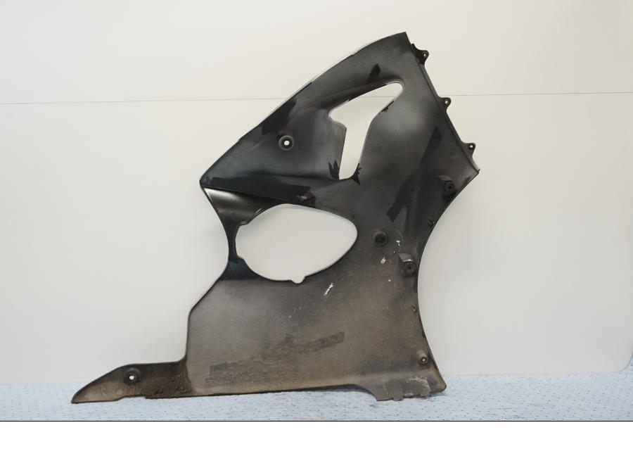 Baksidan på Sidkåpa från en Kawasaki ZX-6R -2000 motorcykel.