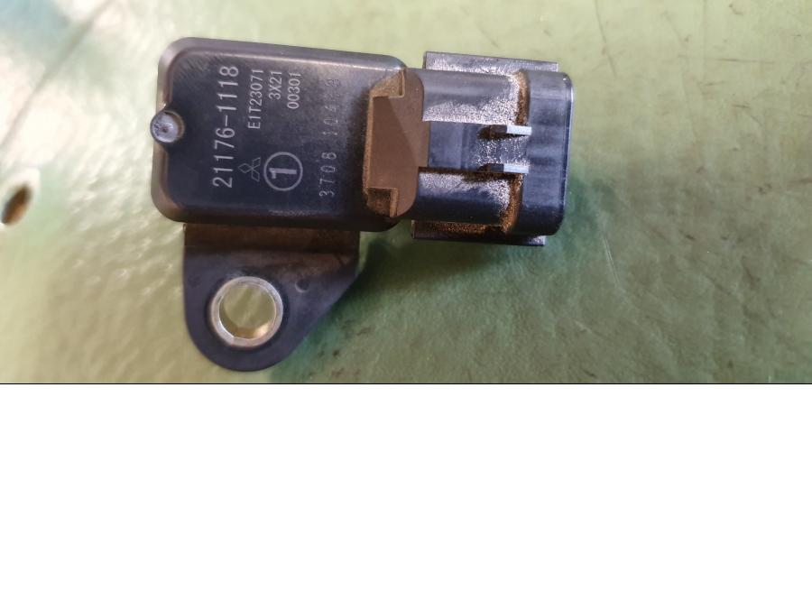 Framsidan på Mapsensor från en Suzuki VZ 1600 -2004 motorcykel.