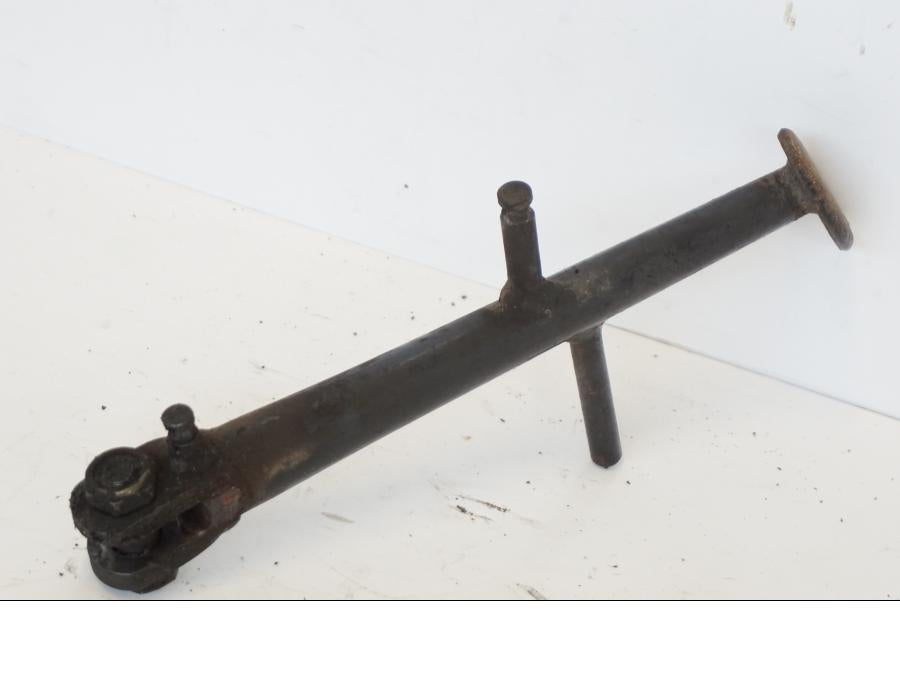 Extrabild1 på Sidostöd från en Kawasaki ZR-7 -2001 motorcykel.