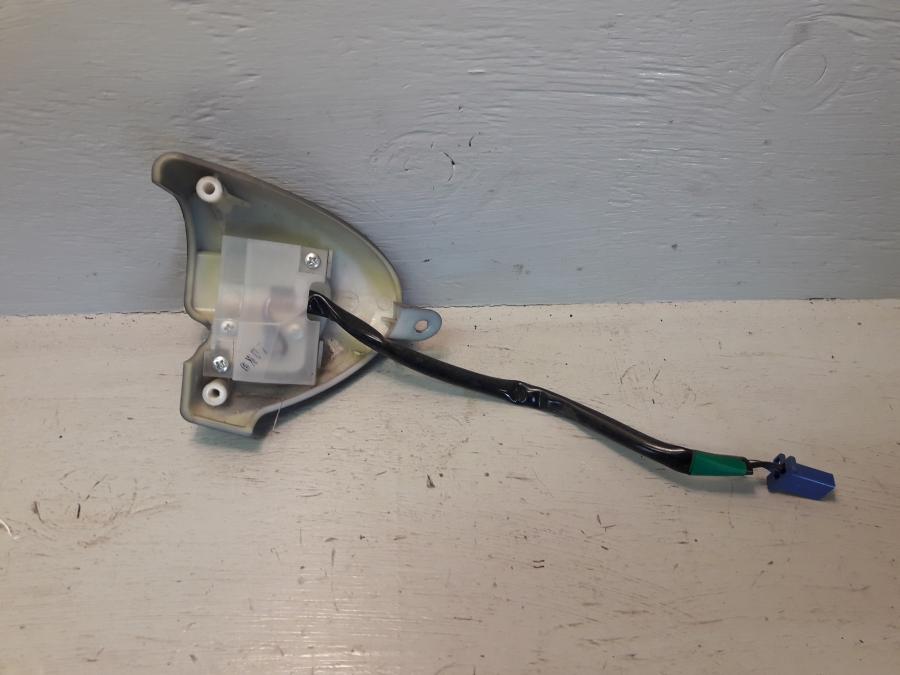 Baksidan på Styrelreglage från en Yamaha Cygnus -2007 motorcykel.