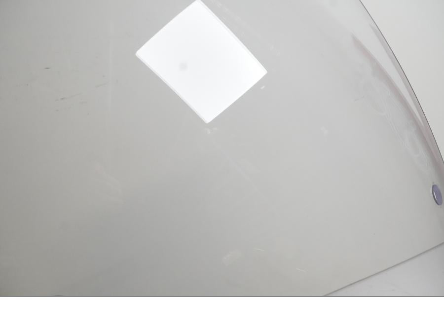 Vänster sida på Vindruta från en BMW R 1250 RT -2020 motorcykel.