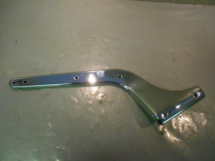 Baksidan på Bakskärmstag från en Kawasaki VN 800 -1997 motorcykel.